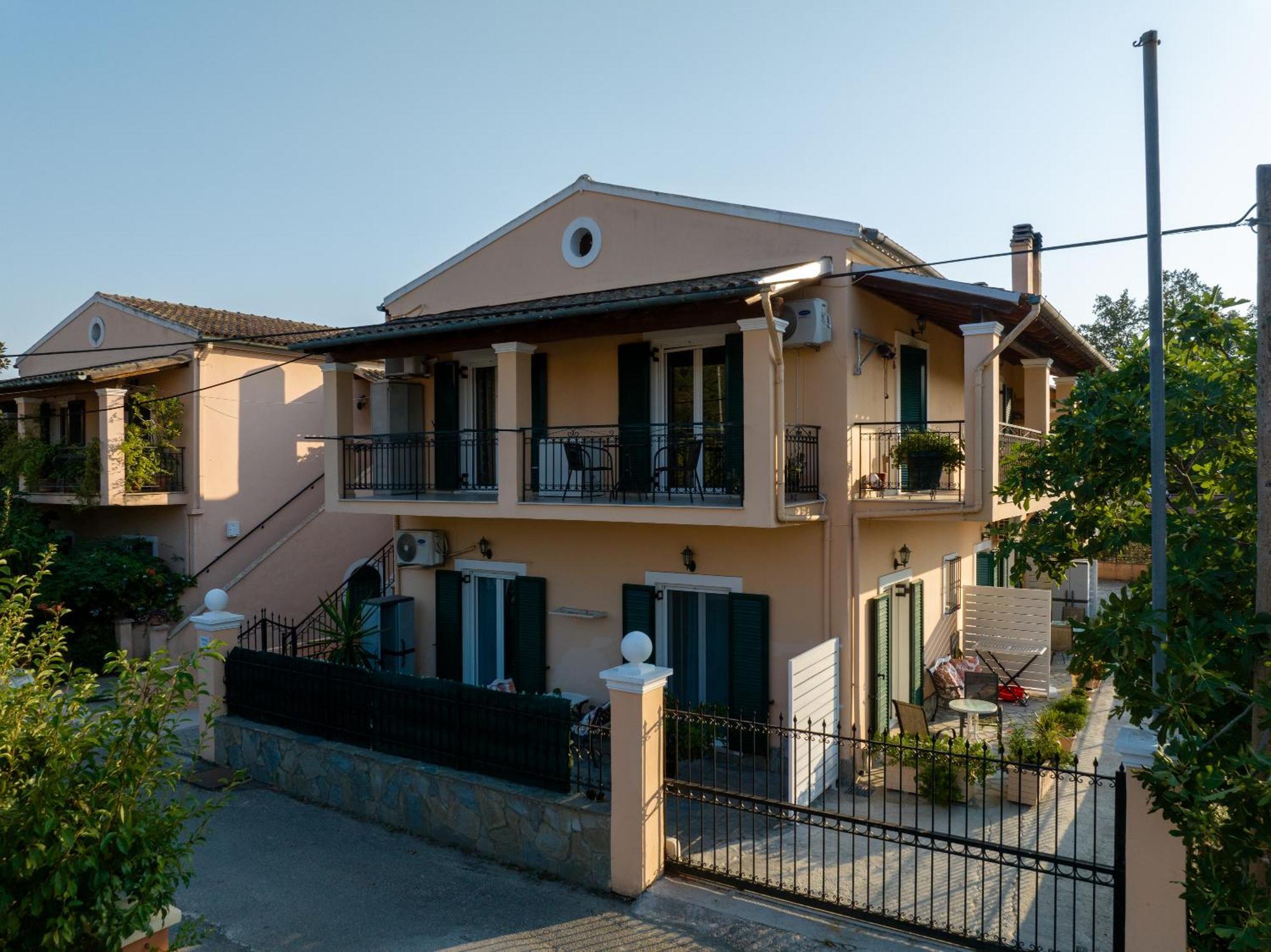 Xenia'S Apartments In Alepou Corfu  Экстерьер фото