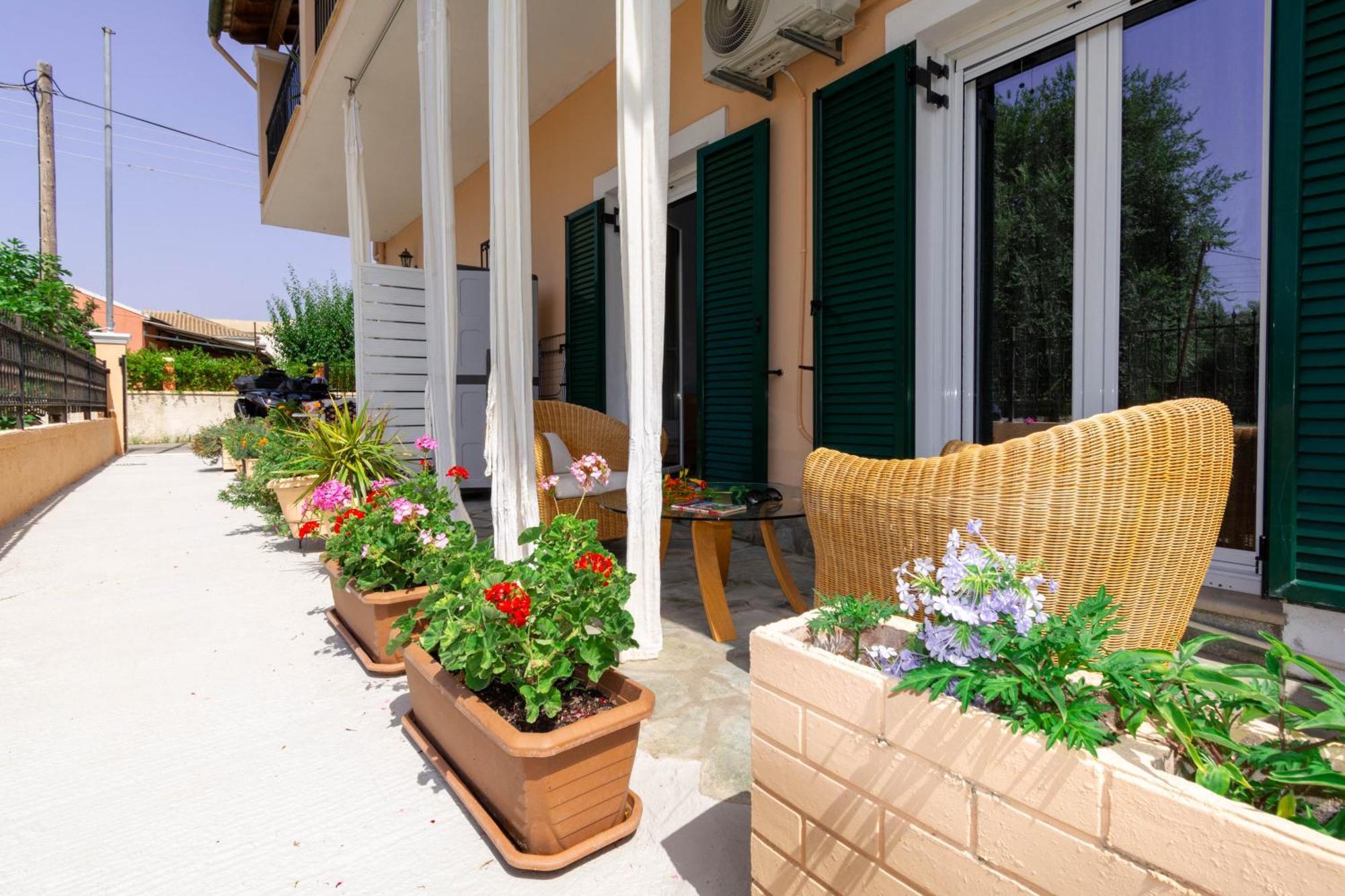 Xenia'S Apartments In Alepou Corfu  Экстерьер фото